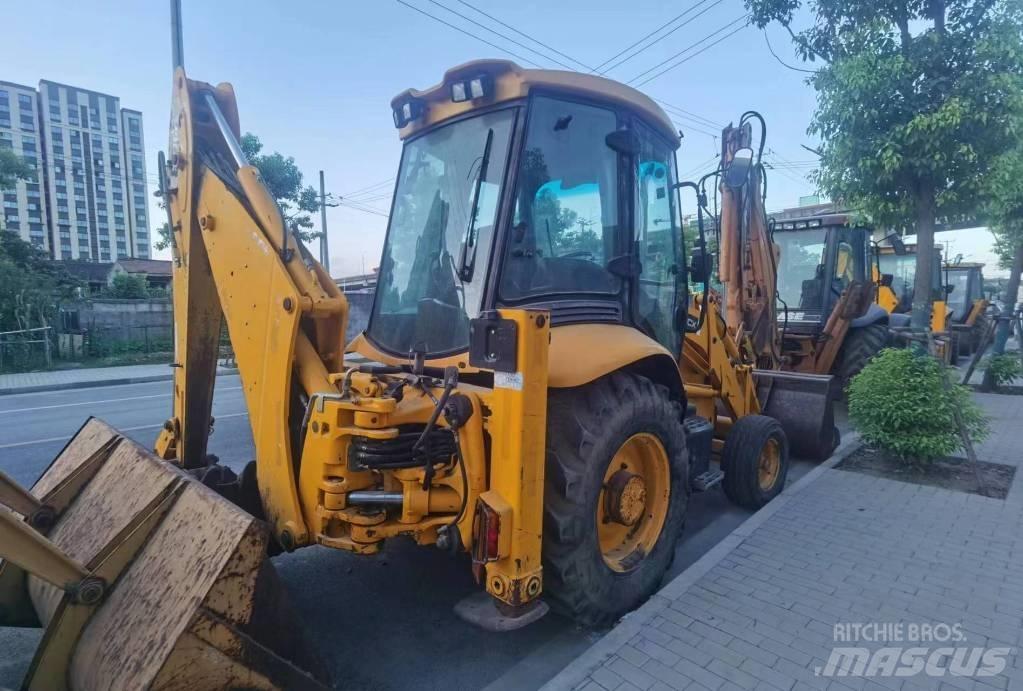 JCB 3 CX Екскаватори-навантажувачі