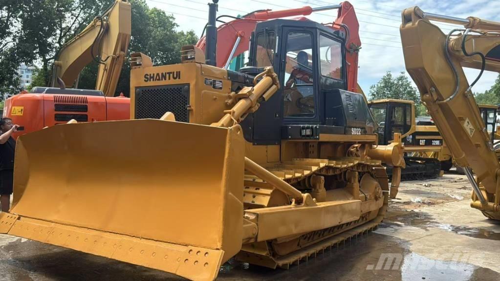 Shantui SD22 Гусеничні бульдозери