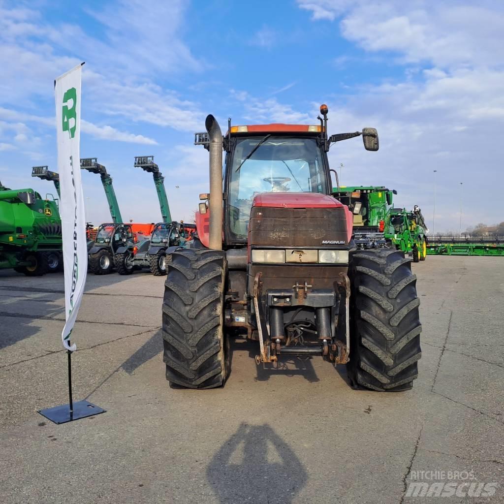 CASE MAGNUM  MX 285 Трактори