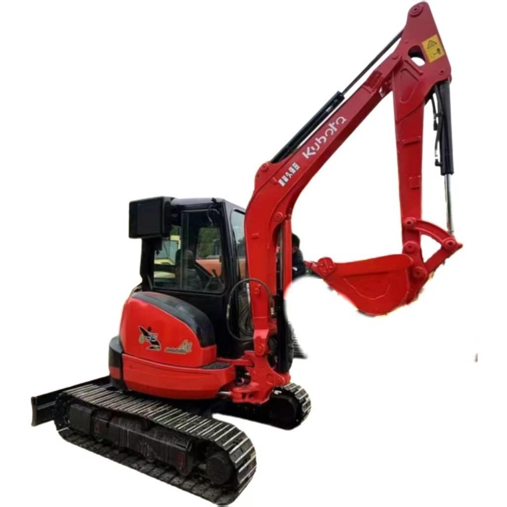 Kubota U-35 Гусеничні екскаватори