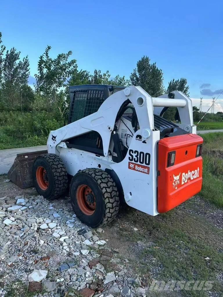 Bobcat S 300 Міні-навантажувачі
