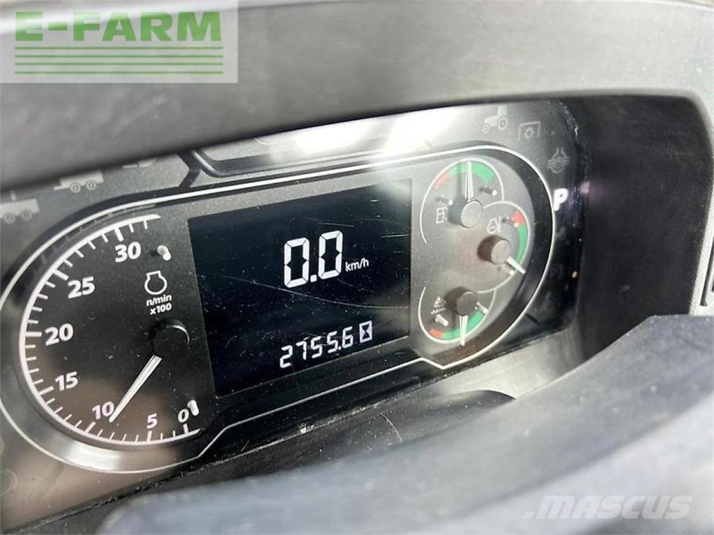 John Deere 5100m Трактори