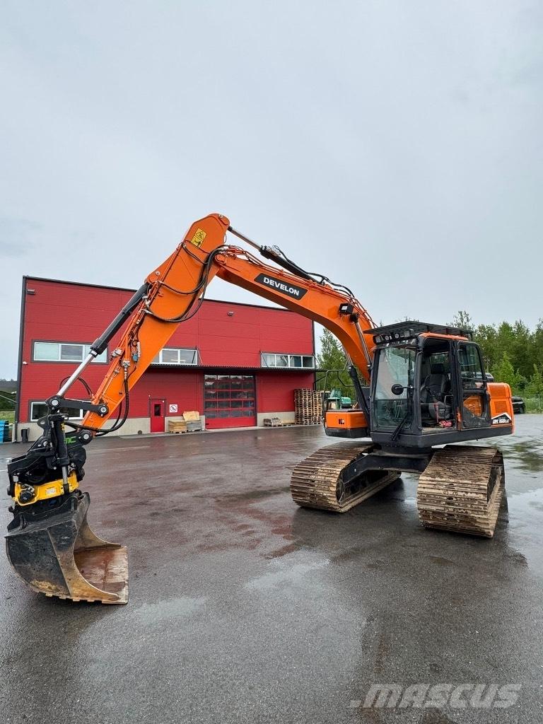 Develon DX 160 LC-7 Гусеничні екскаватори