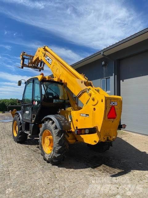 JCB 535-125 Телескопічні навантажувачі