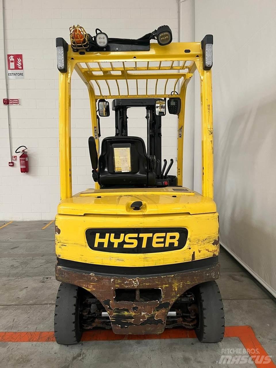 Hyster J3.0XN Електронавантажувачі