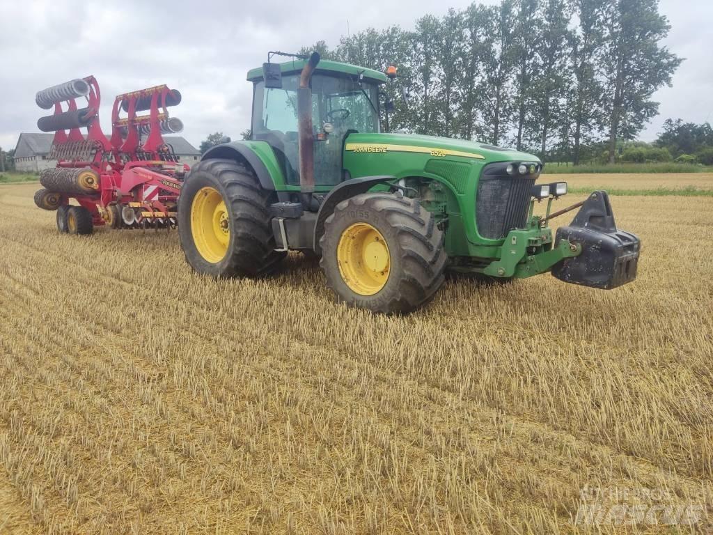 John Deere 8520 Трактори