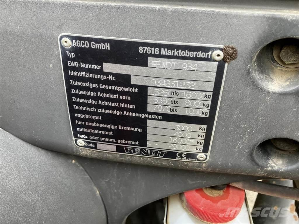 Fendt 936 Vario Трактори