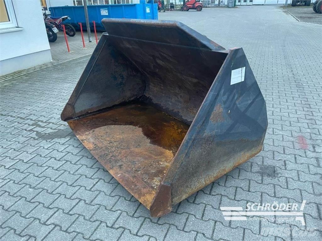 Merlo 2,05 M Вили