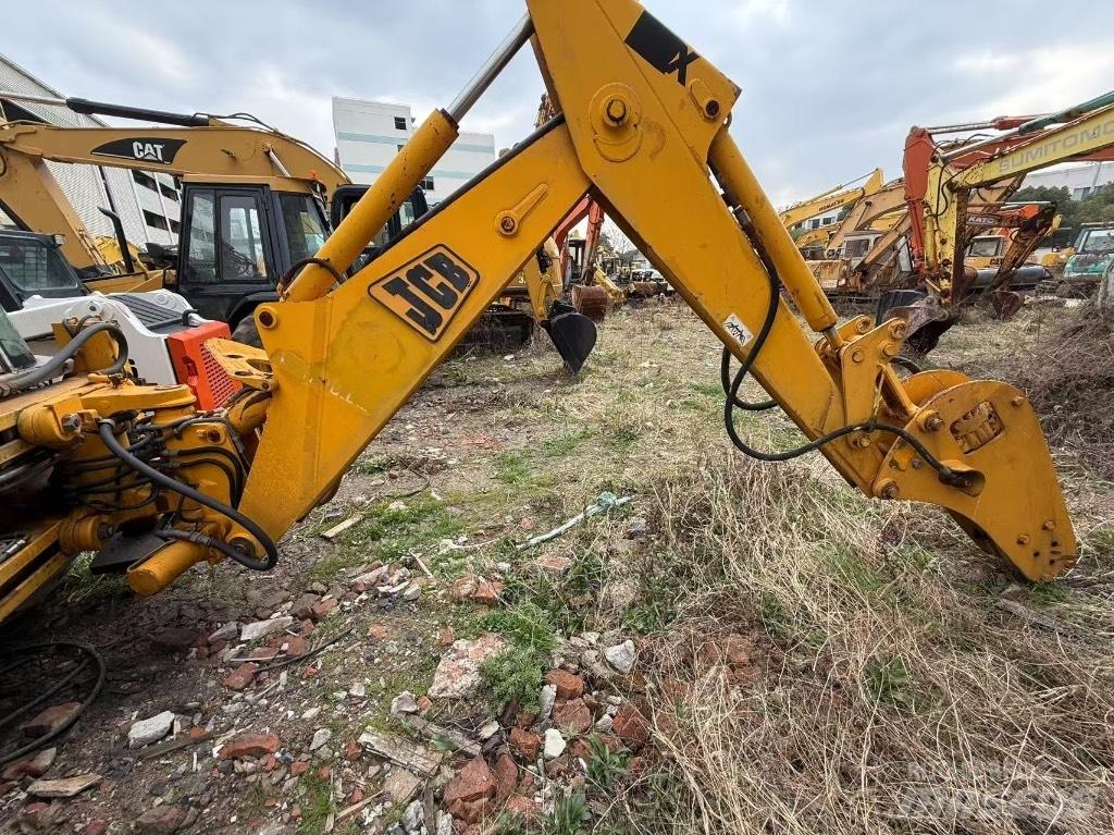 JCB 3 CX Екскаватори-навантажувачі