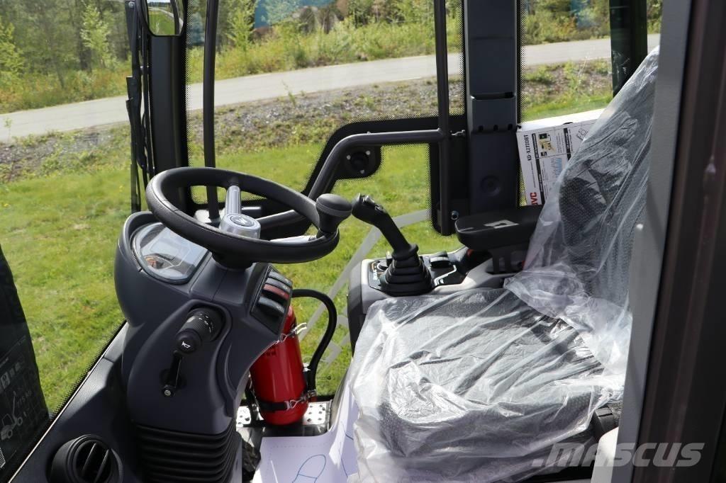 Mecalac MCL8 Фронтальні навантажувачі