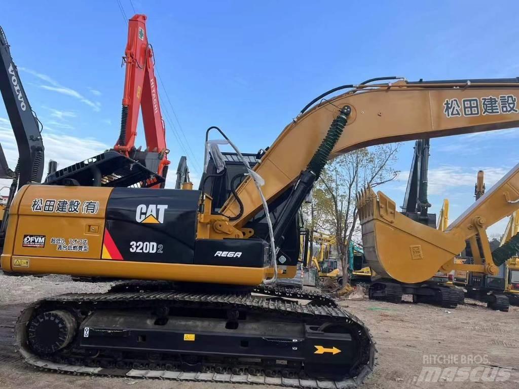 CAT 320 D Гусеничні екскаватори