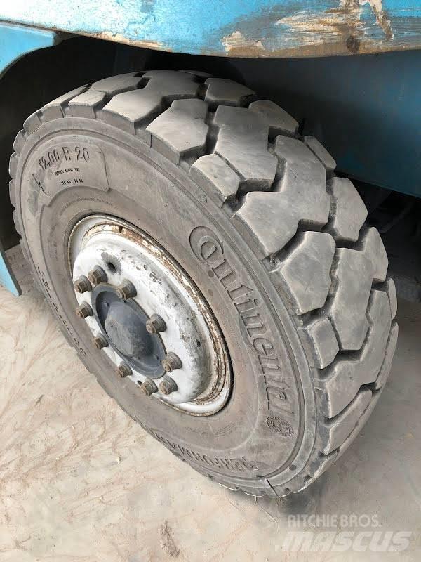 SMV SL 12-600 A Дизельні навантажувачі
