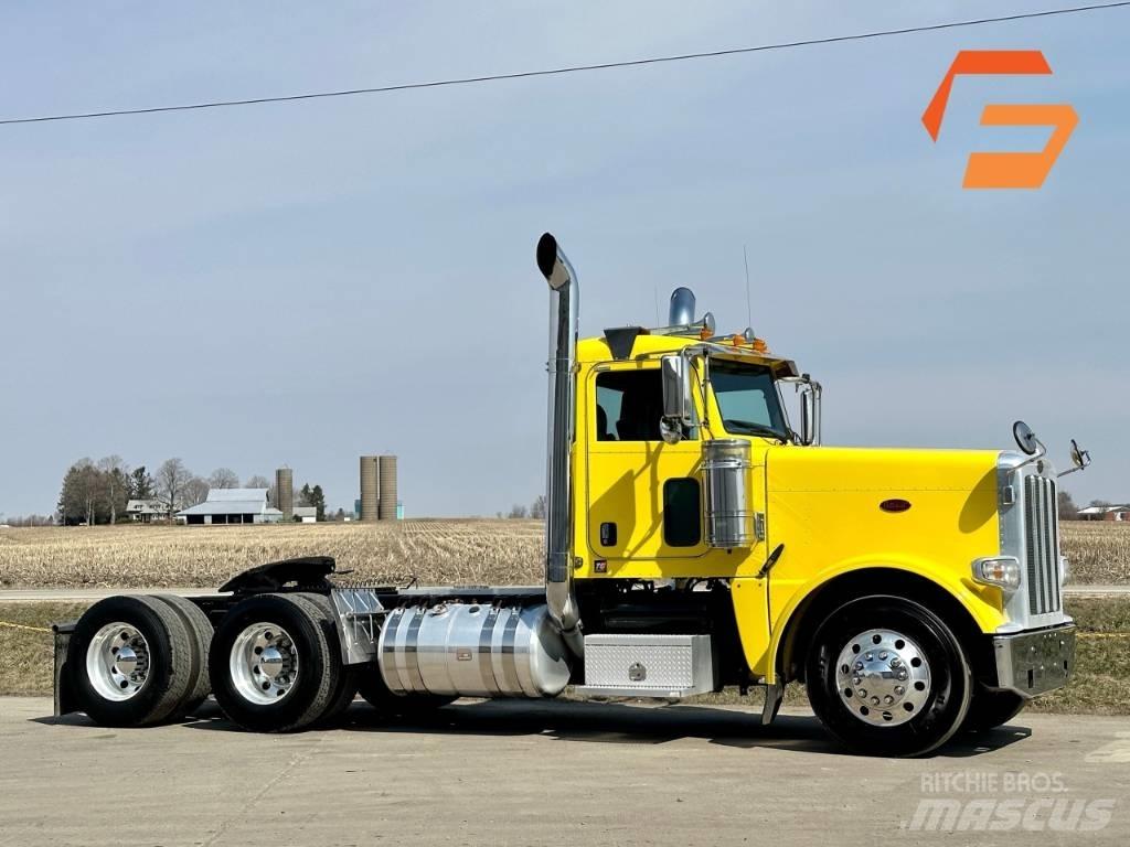 Peterbilt 389 Тягачі