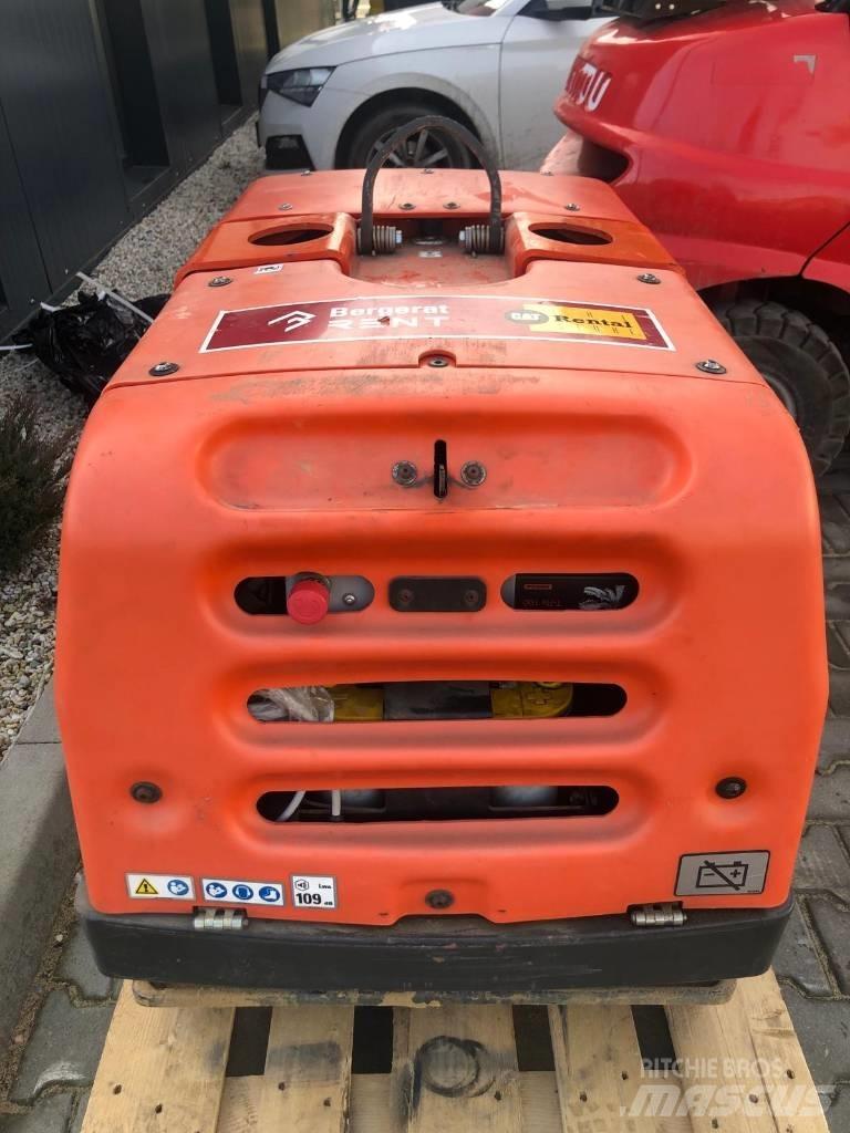 Husqvarna LH804 Ущільнювачі грунту