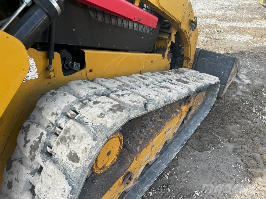 CAT 299 D XHP Міні-навантажувачі