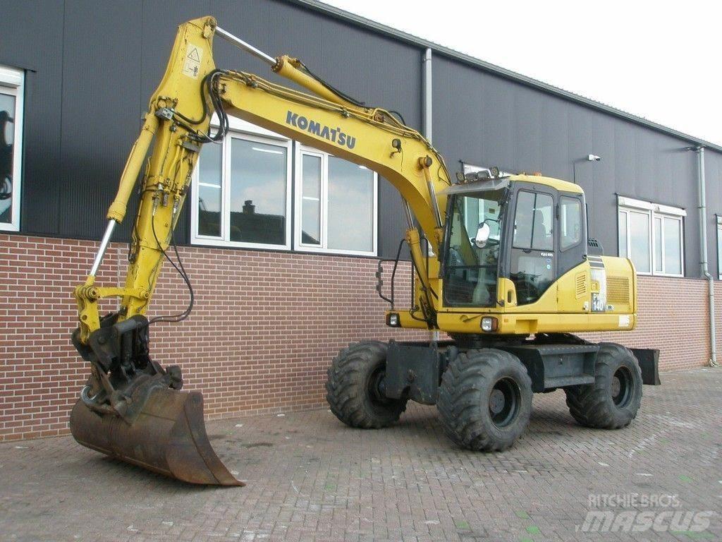 Komatsu PW140-7 Колісні екскаватори