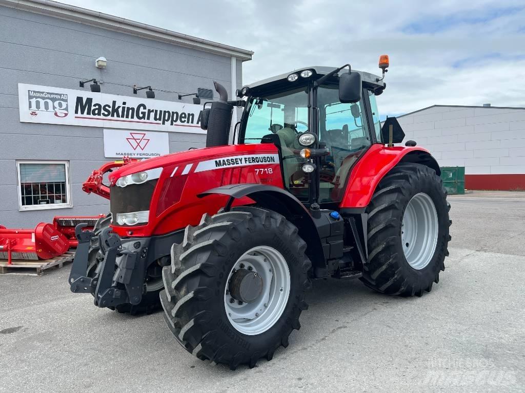 Massey Ferguson 7718 Трактори