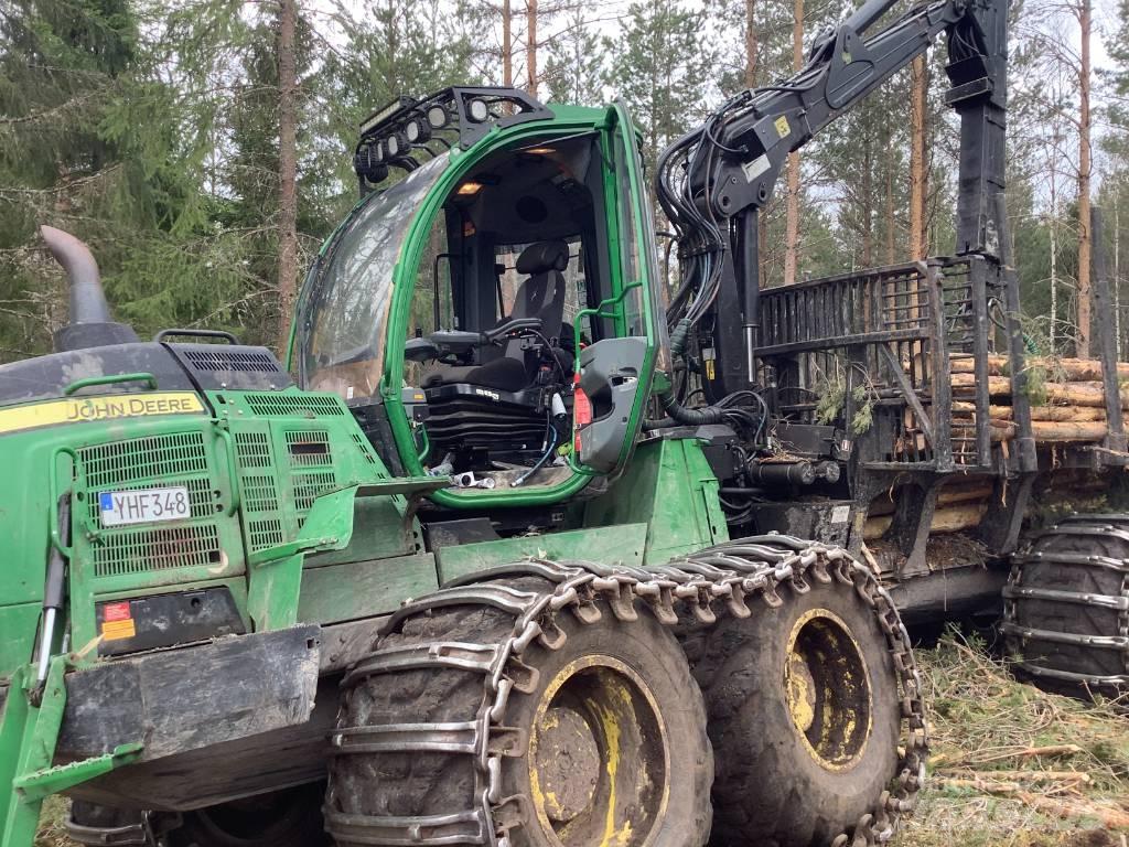 John Deere 1210 G Форвардери