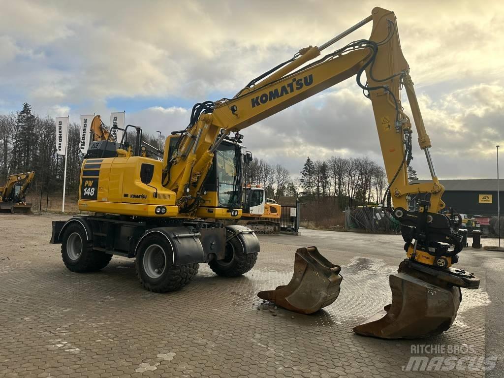 Komatsu PW 148-11 Колісні екскаватори