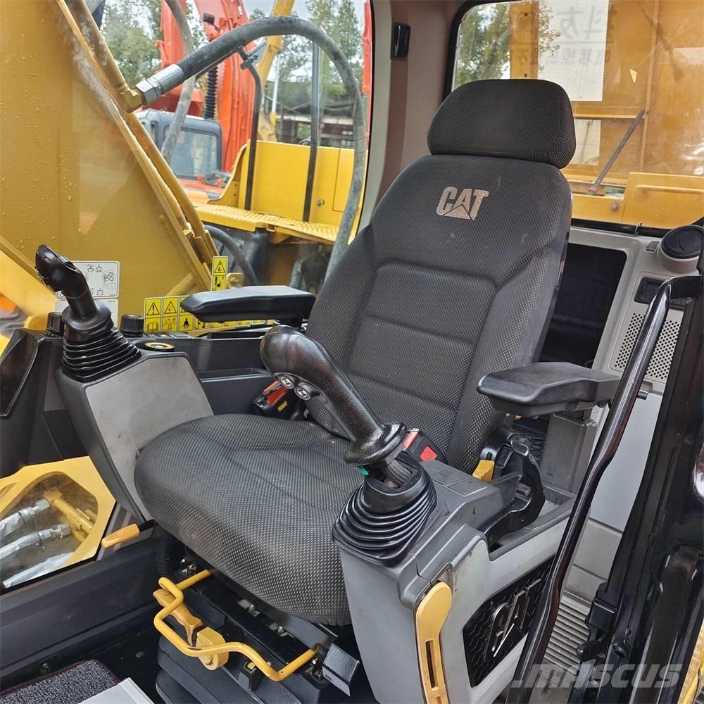 CAT 320 GC Гусеничні екскаватори