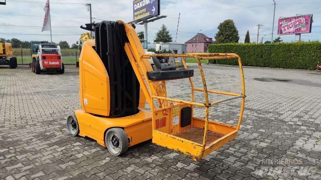 JLG Toucan 10 E Вертикальні щоглові підйомники