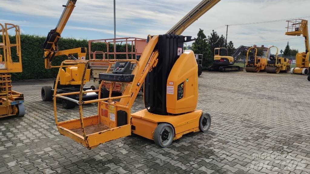 JLG Toucan 10 E Вертикальні щоглові підйомники