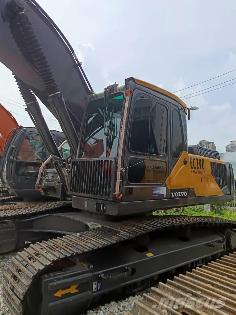 Volvo EC 290 Гусеничні екскаватори
