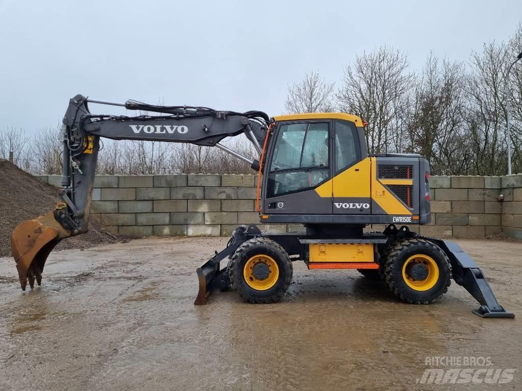 Volvo EWR 150 E Колісні екскаватори