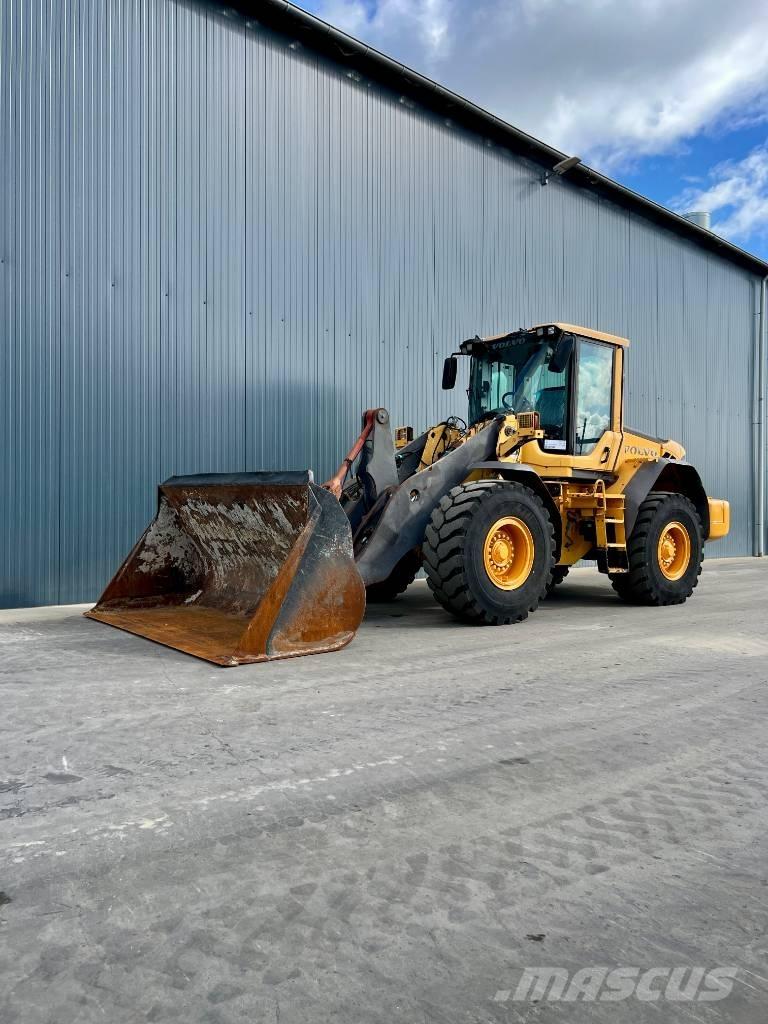Volvo L90F Фронтальні навантажувачі