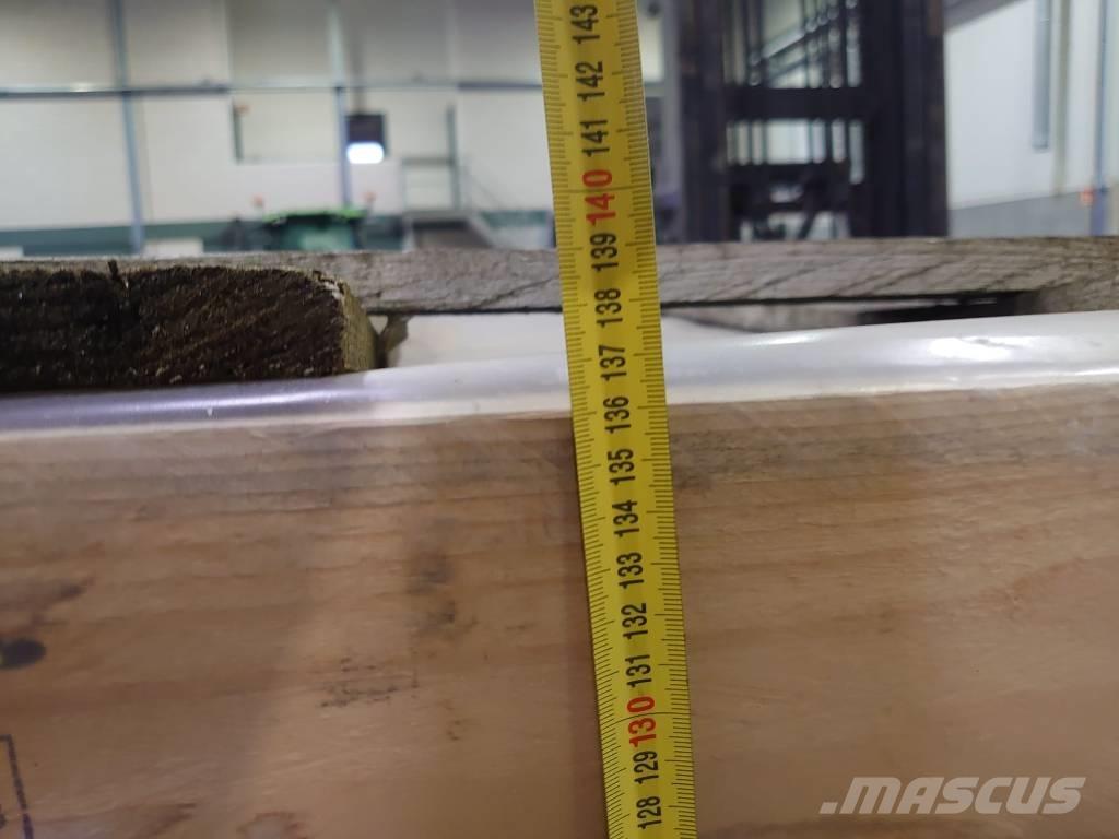 CASE 821G Бони і ковші