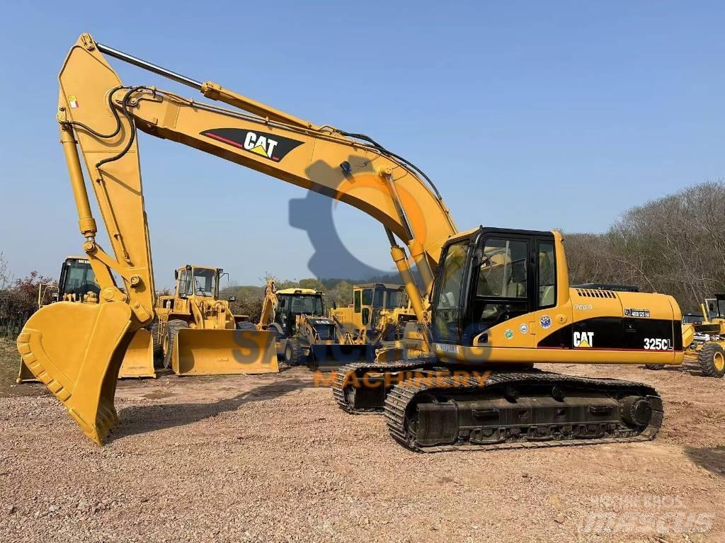CAT 325 CL Гусеничні екскаватори