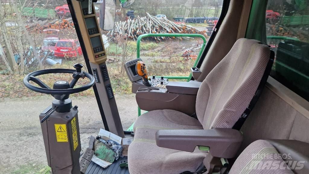John Deere S 690 Зернозбиральні комбайни