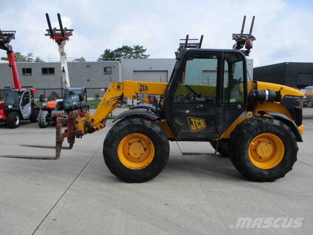 JCB 526 S (628) Телескопічні навантажувачі