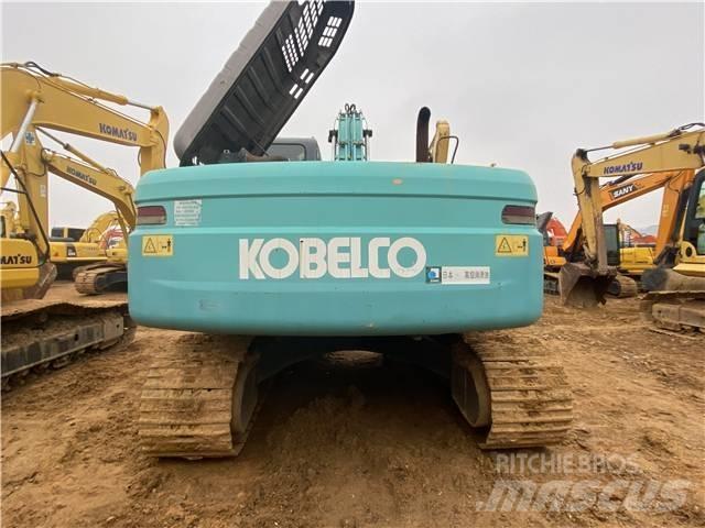 Kobelco SK 200 Гусеничні екскаватори