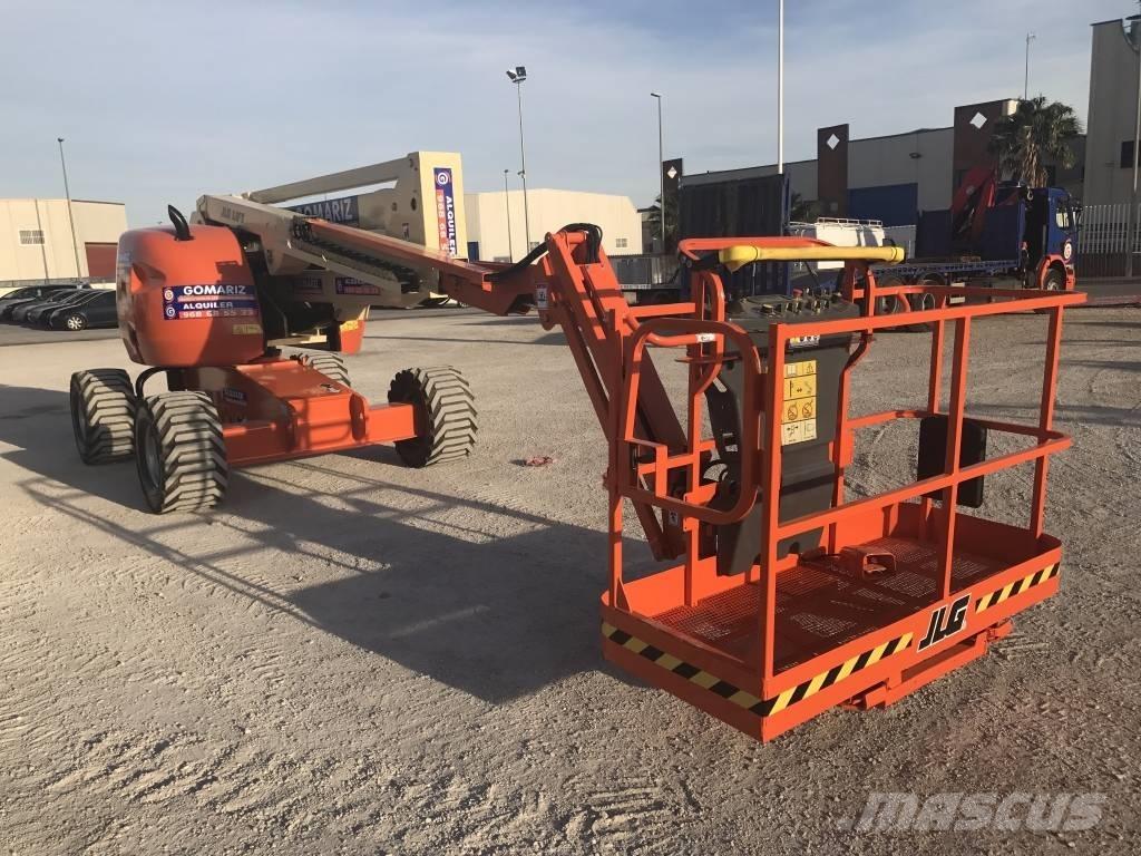JLG 510 AJ Колінчаті підйомники