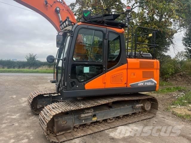 Doosan DX140LC-7 Гусеничні екскаватори