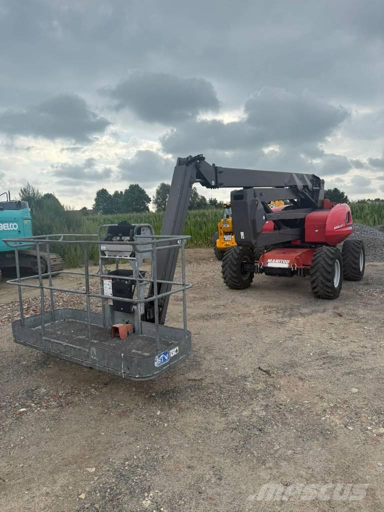 Manitou ATJ 200 Колінчаті підйомники