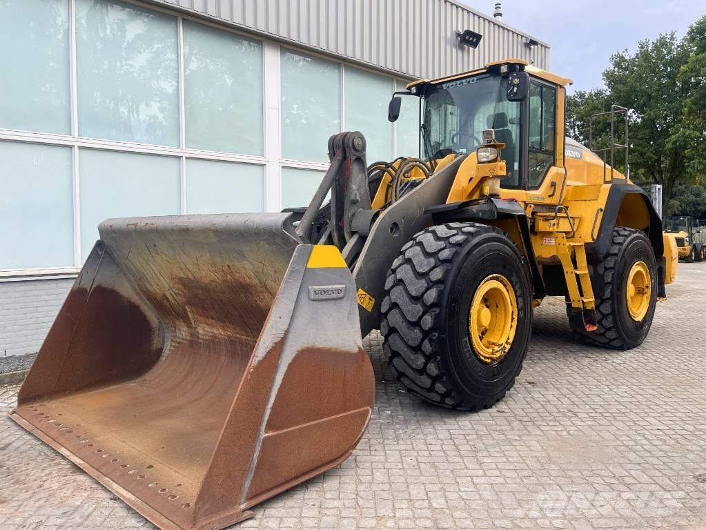 Volvo L 180 H        2015 Фронтальні навантажувачі