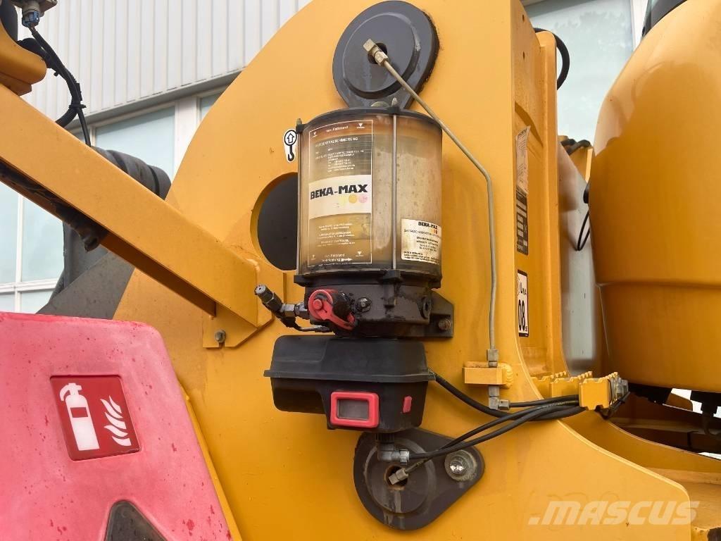 Volvo L 180 H        2015 Фронтальні навантажувачі