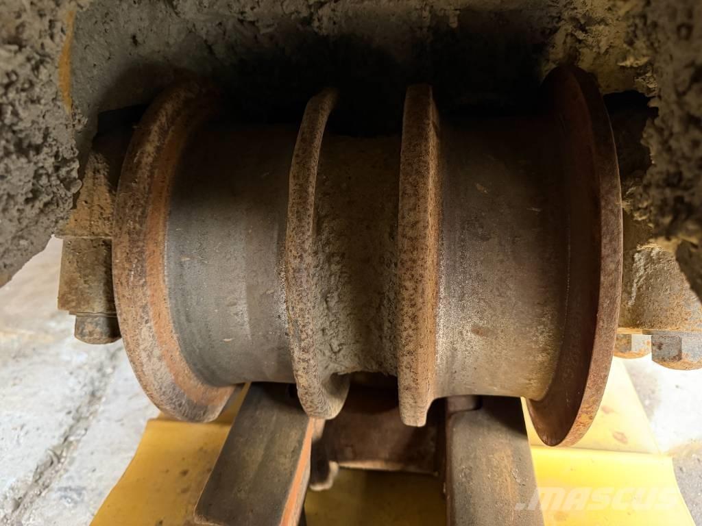 CAT D8R SERIES II Гусеничні бульдозери