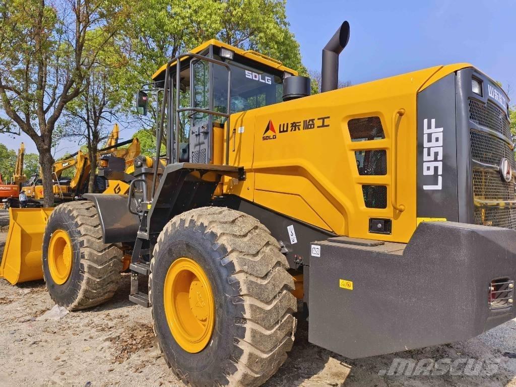 SDLG L 956 F Фронтальні навантажувачі