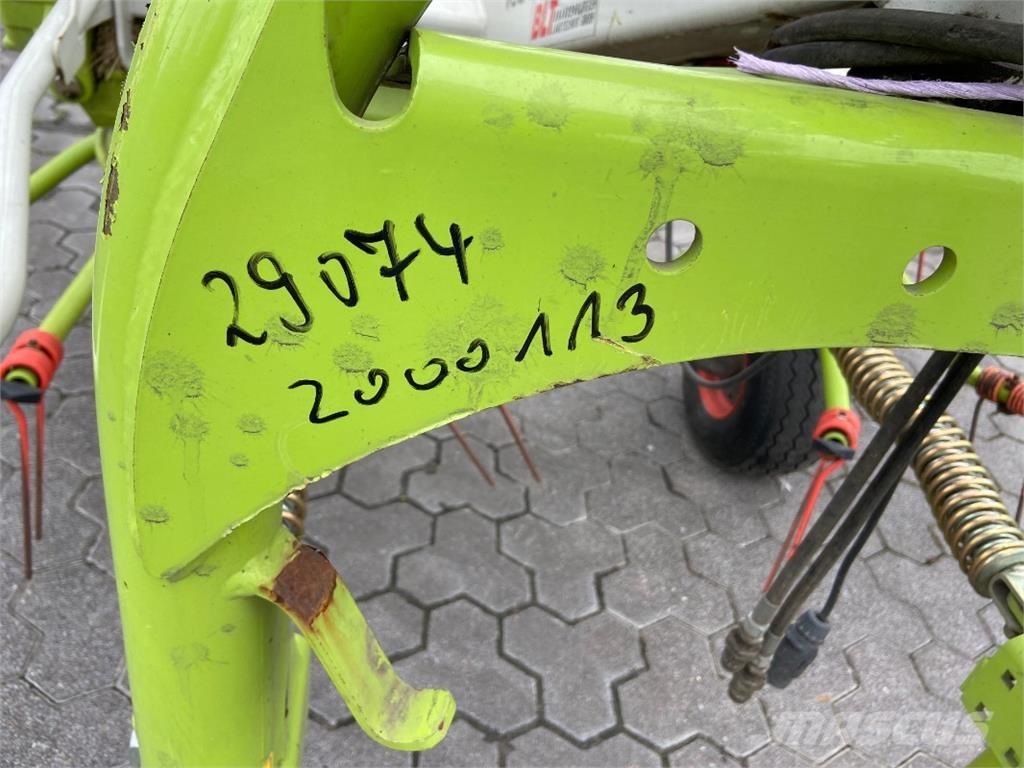 CLAAS Volto 900 Граблі і сінозворушувачі