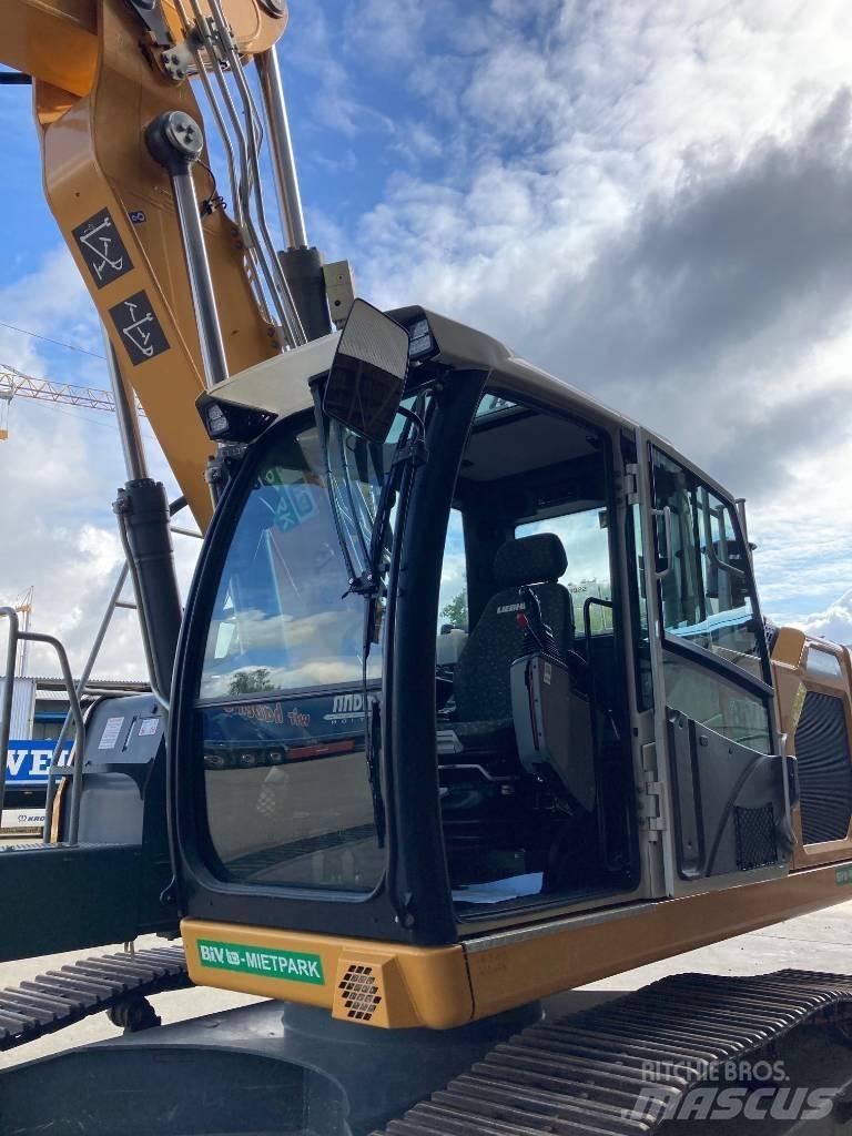 Liebherr R 922 Гусеничні екскаватори
