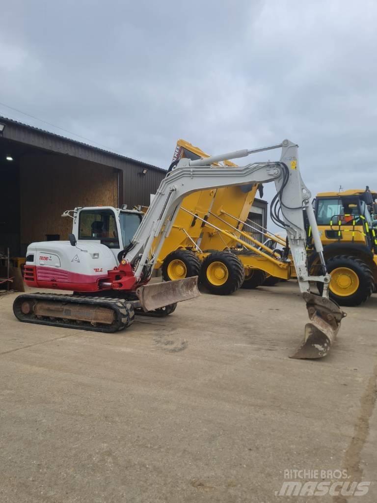 Takeuchi TB 290 Середні екскаватори 7т. - 12т.