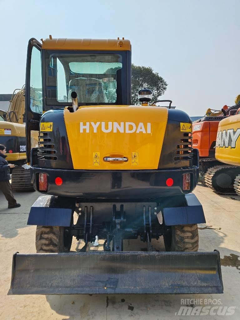 Hyundai Robex 60 W Колісні екскаватори