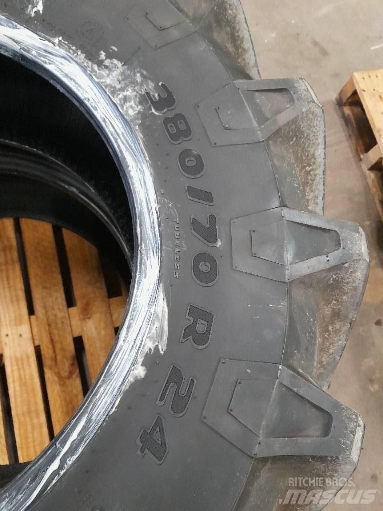Trelleborg TM700 Колеса
