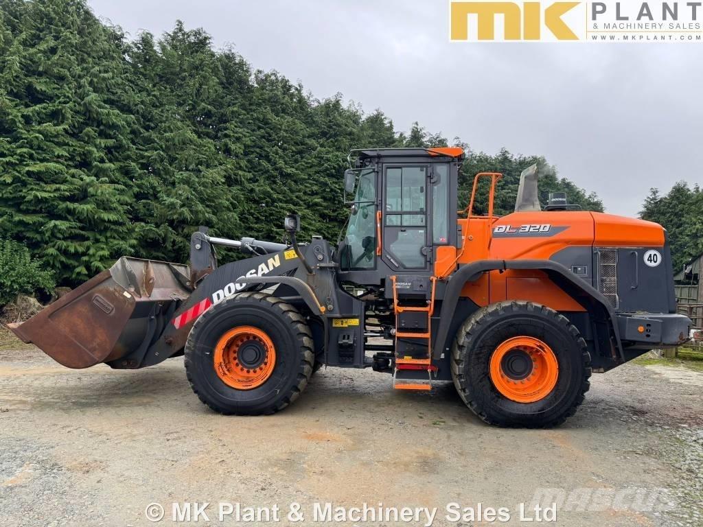 Doosan DL 320-7 Фронтальні навантажувачі