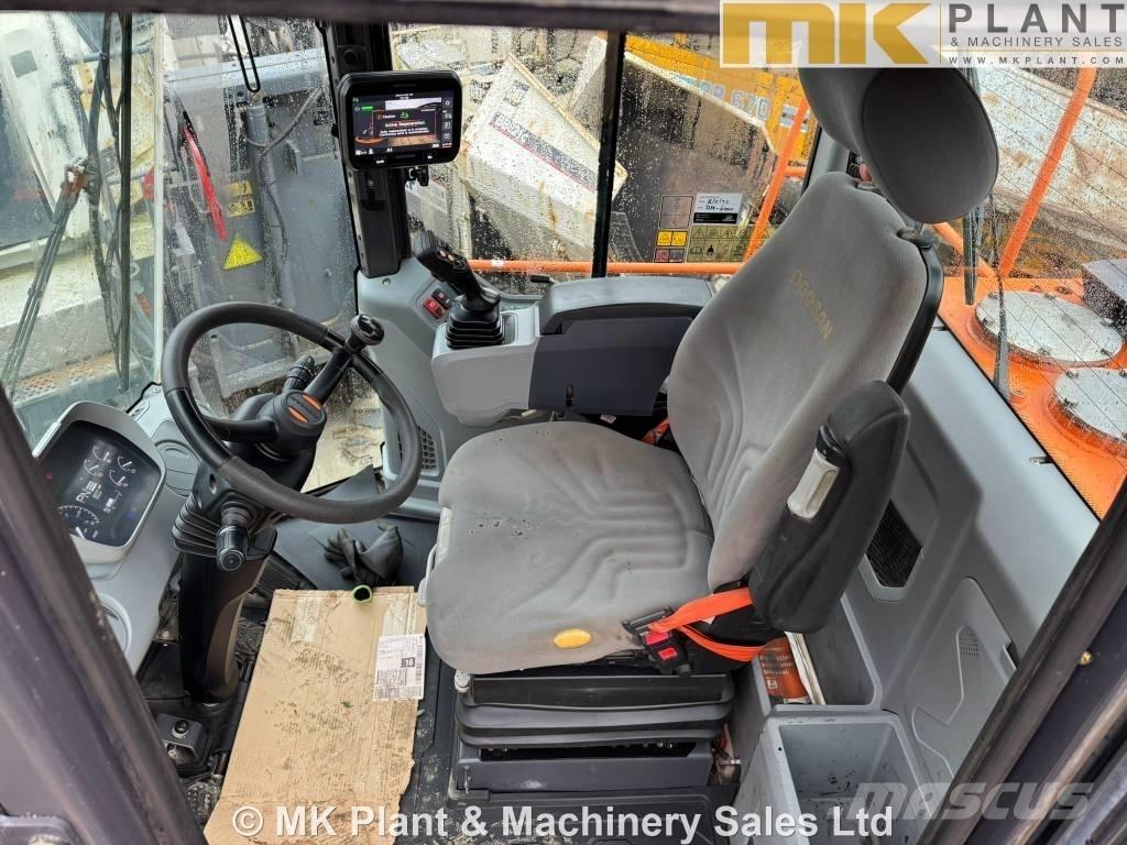Doosan DL 320-7 Фронтальні навантажувачі