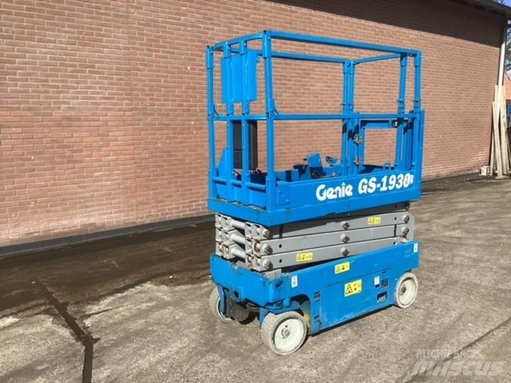 Genie GS1930 Підйомники-ножиці