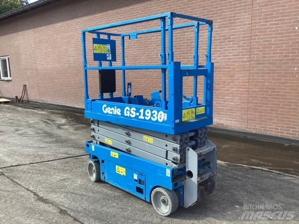 Genie GS1930 Підйомники-ножиці